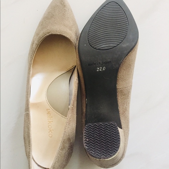 Women’s Heels (US size 5) - Picture 3 of 3